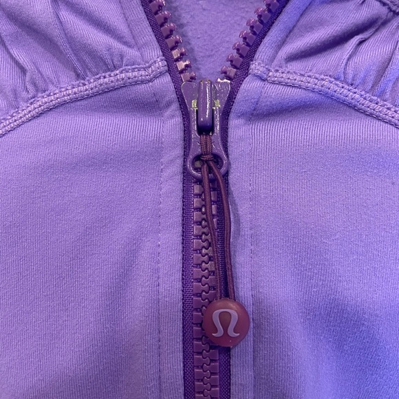 LULULEMON Purple Full Zip Long Sleeve Lightweight Jacket Top Sz 4 - Picture 8 of 8